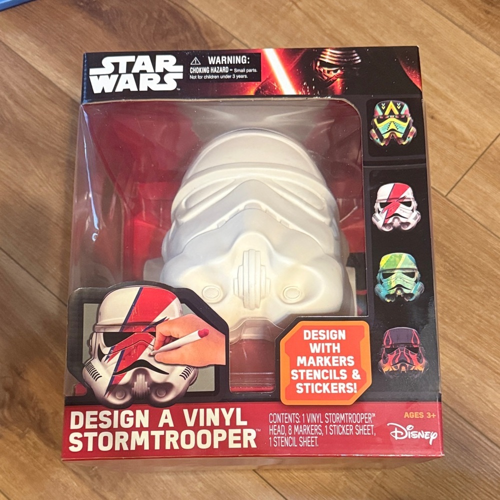 Disney Star Wars Design a Vinyl Stormtrooper - Red and White